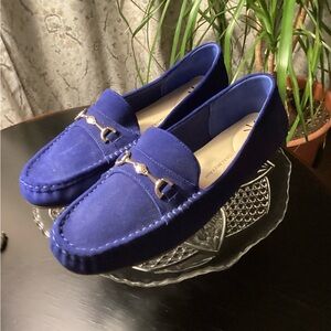 Isaac Mizrahi Royal Blue Suede Loafers with Gold Bit